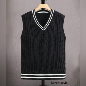 EVEREVE cable knit black and white vest